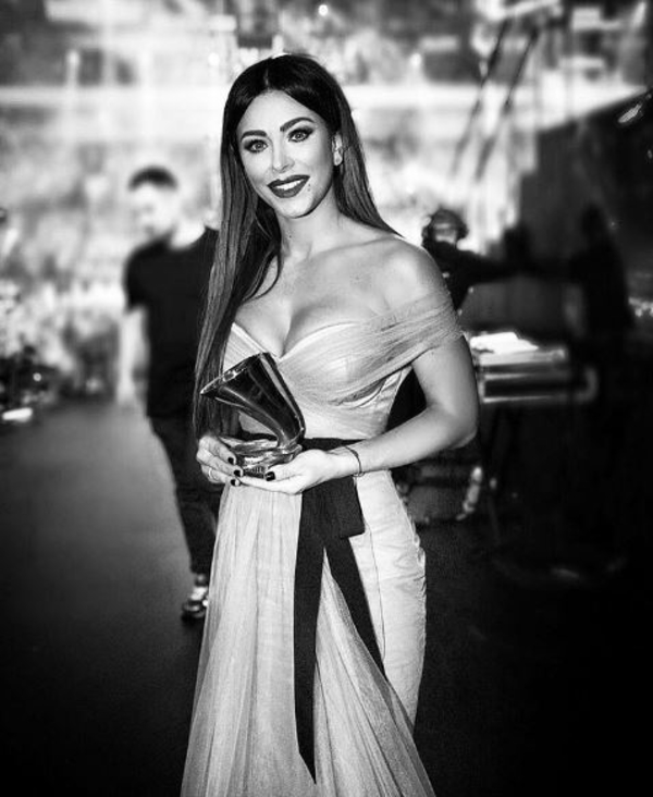 Золотой граммофон 2016: Ани Лорак получила две статуэтки