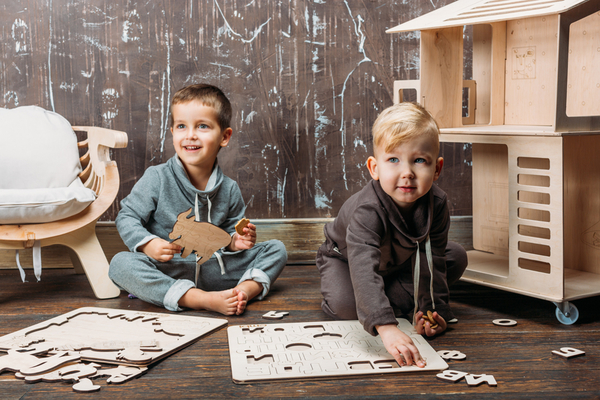 Безопасно и стильно: эко-мебель и декор для детской