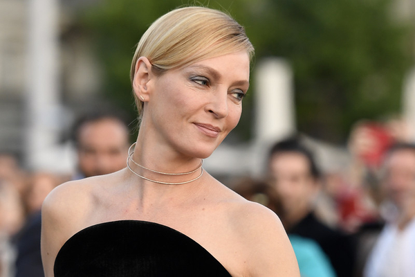 Ума Турман сразила новым цветом волос