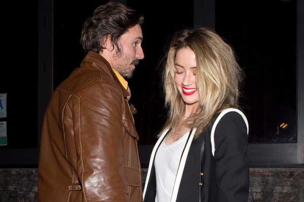 Эмбер Херд вернулась к бывшему парню - СМИ