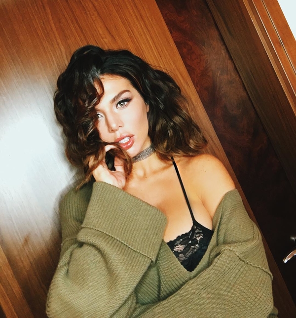 Анна Седокова презентовала ремикс на песню Вселенная