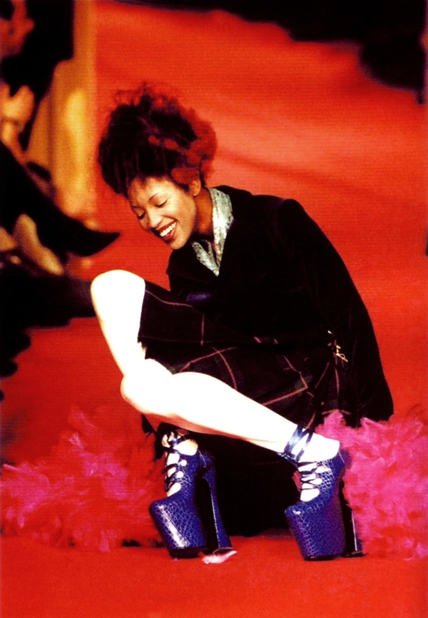 ТОП-5 падений знаменитых моделей