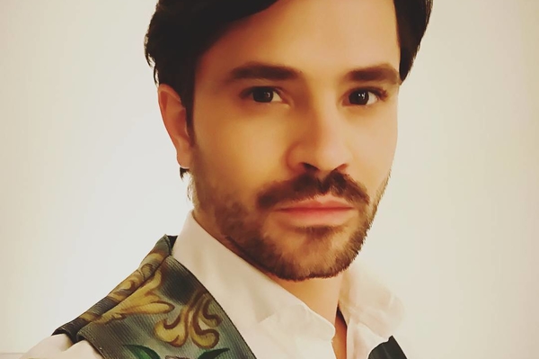 instagram.com/felipecolombook