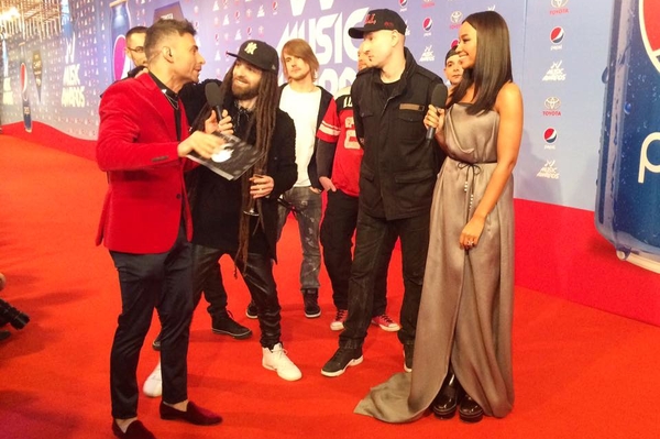 facebook.com/M1television