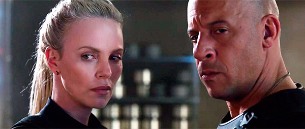 Форсаж 8: Шарлиз Терон поцеловалась с Вином Дизелем в новом видео