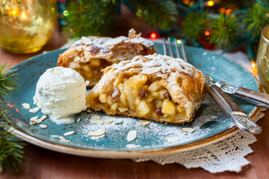 Как приготовить яблочный штрудель с безе