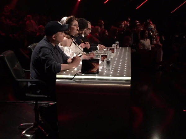 Х-фактор 7 сезон онлайн: подробности седьмого прямого эфира