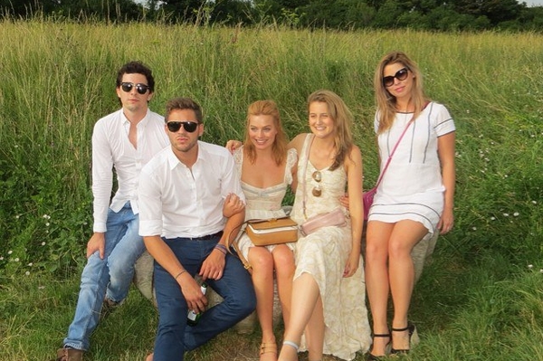 instagram.com/alpha_meows