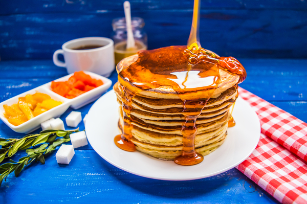 Как приготовить панкейки: три рецепта от Марты Стюарт