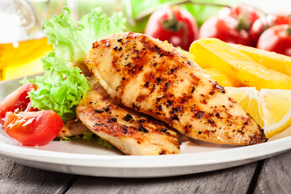 Куриное филе в медовом маринаде: три вкусные идеи