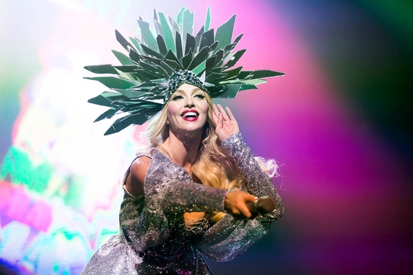 В Сеть попало пьяное видео Оли Поляковой в Днепре