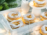 Заварные колечки с творожным кремом