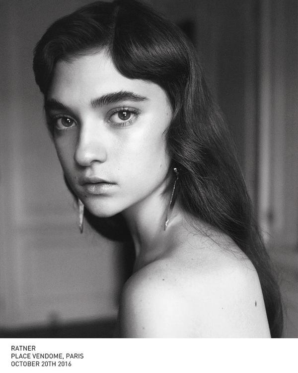 Украинская модель снялась в рекламной кампании Valentino