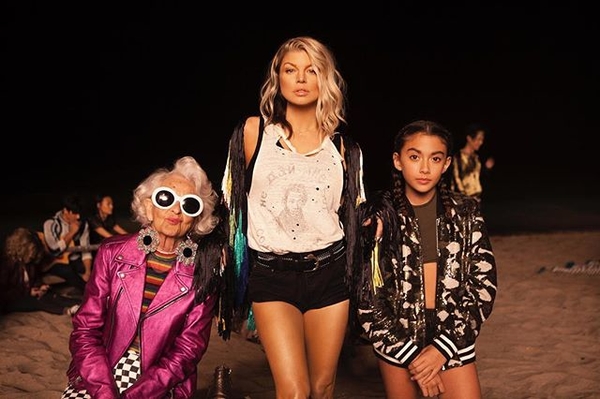 instagram.com/fergie