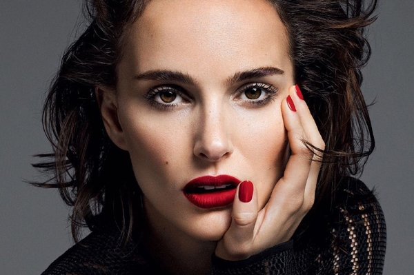 facebook.com/nattali.portman