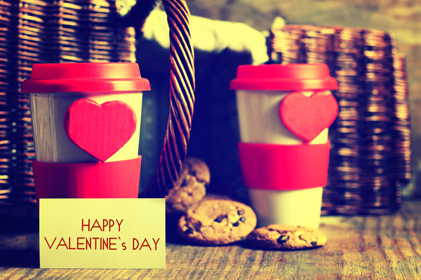 Валентинки на День влюбленных: оригинальные открытки