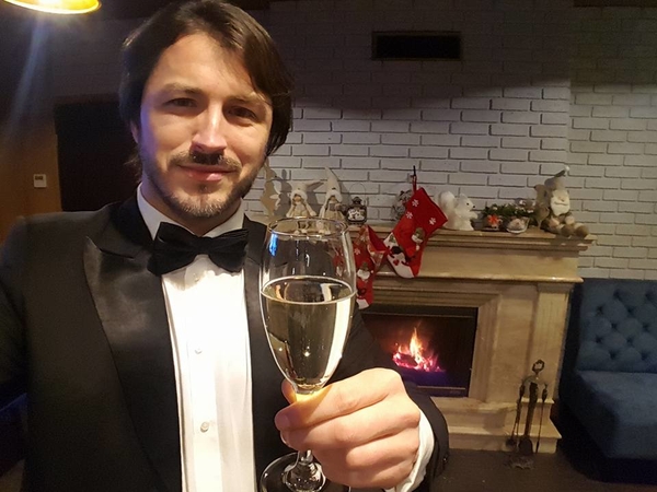 Сергей Притула опубликовал снимок, где ему 16 лет