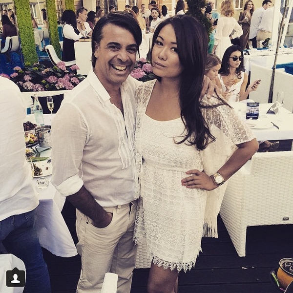 Жена Валида Арфуша впервые разместила в Instagram фото их младшей дочки