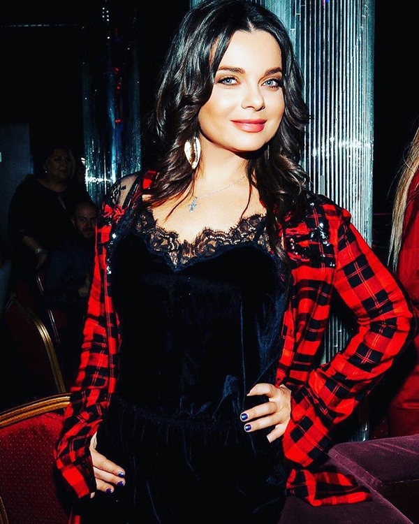 СБУ разрешила Наташе Королевой приехать в Киев на похороны бабушки