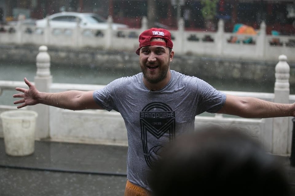 Участник Квартала 95 рассказал о новом тревел-шоу