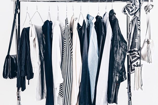 instagram.com/ariofcourse