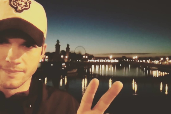 instagram.com/aplusk