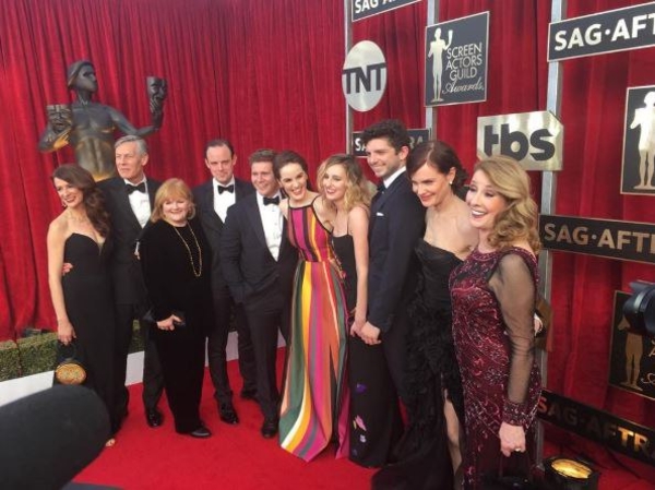 Аббатство Даунтон: звезды сериала воссоединились на красной дорожке спустя год