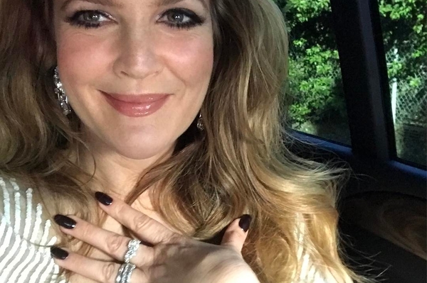 instagram.com/drewbarrymore