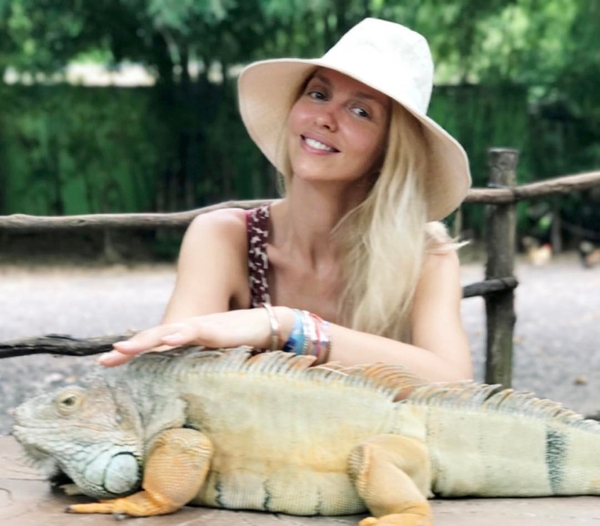 Полякова хочет, чтобы ее дочь грамотно разговаривала на русском языке