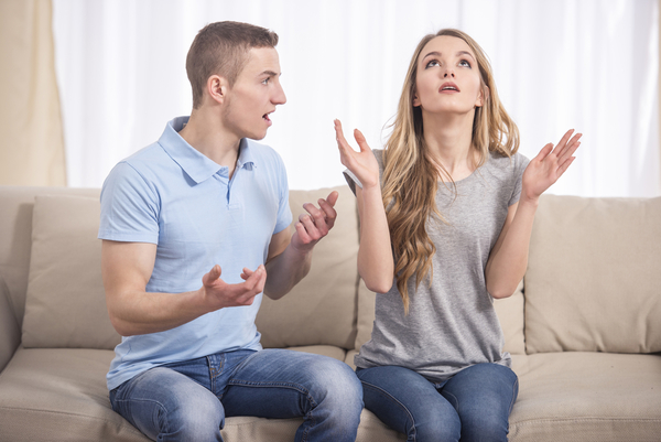 11 признаков, что вы встречаетесь с негодяем