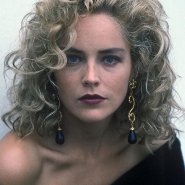 Другое лицо: Шэрон Стоун показала, какой была в юности