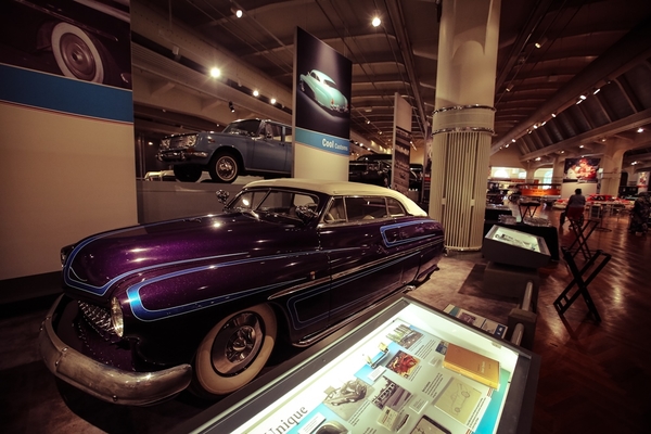 Детройт: мост в другую страну и лимузин, в котором убили Кеннеди