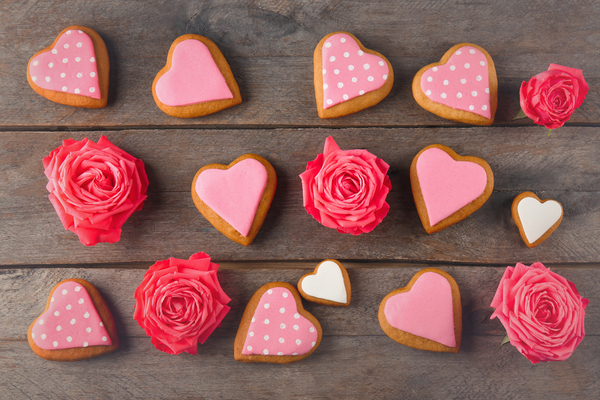 Как украсить печенье глазурью на День святого Валентина