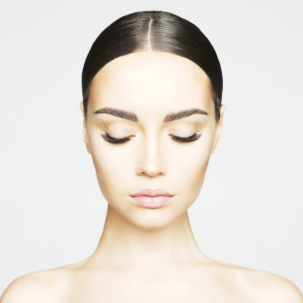 Все, что тебе нужно знать о микроблейдинге бровей