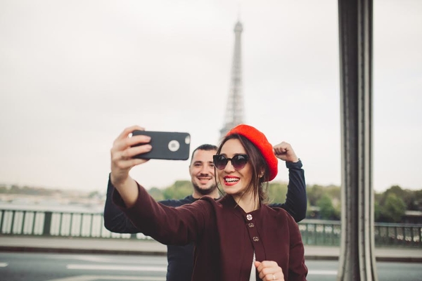 Наталка Карпа в День всех влюбленных представила автобиографический клип