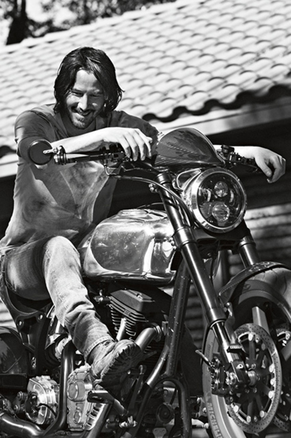 Киану Ривз заявил, что никогда не будет отцом