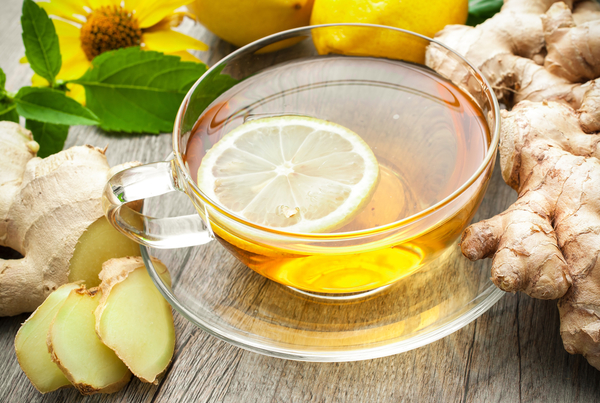 Имбирный напиток для похудения с куркумой, лимоном и мёдом