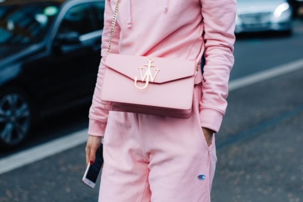 Что носят в Лондоне: яркие образы street style