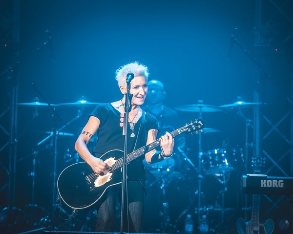 Диана Арбенина снялась обнаженной в новом клипе