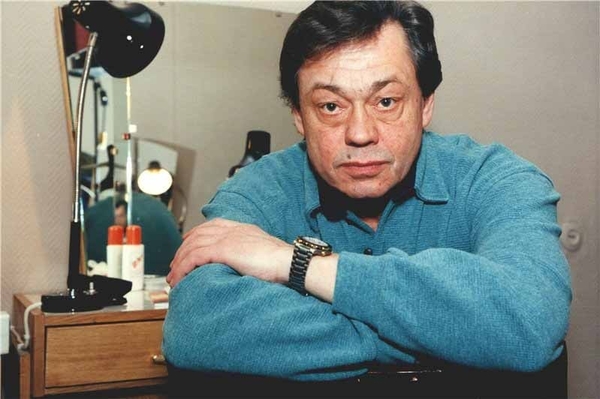 Николай Караченцов cрочно госпитализирован после серьезного ДТП