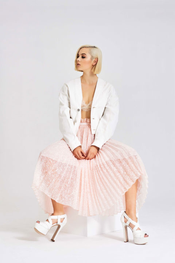 Как носить розовый: интересные варианты