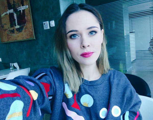 Юлия Санина поругалась с поклонницей