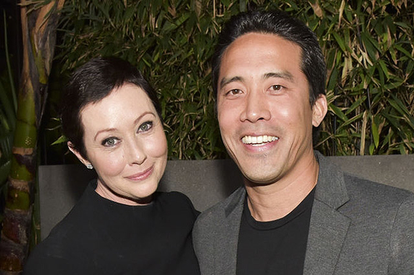 Шэннен Доэрти впервые вышла в свет после болезни