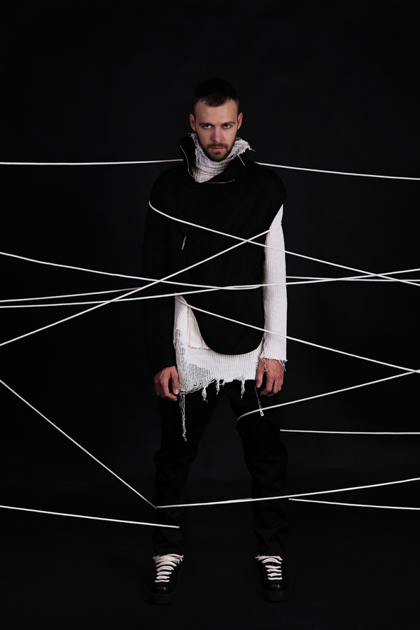 Макс Барских обнажился перед украинским ди-джеем