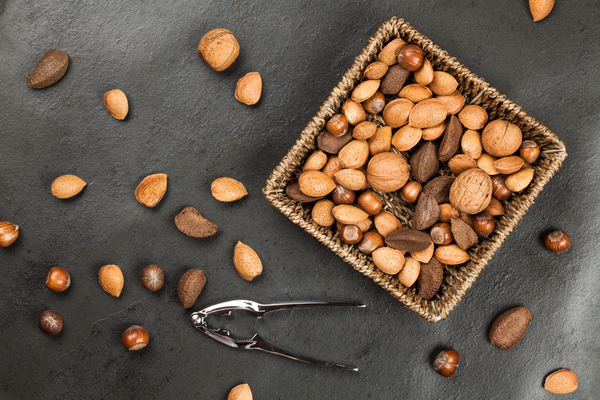 Польза и вред различных видов орехов