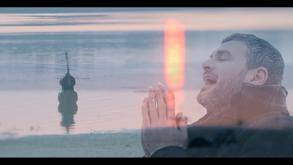 Премьера клипа Джеральдина: Арсен Мирзоян устроил просмотр видео для своих