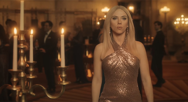 Скарлетт Йоханссон высмеяла Иванку Трамп