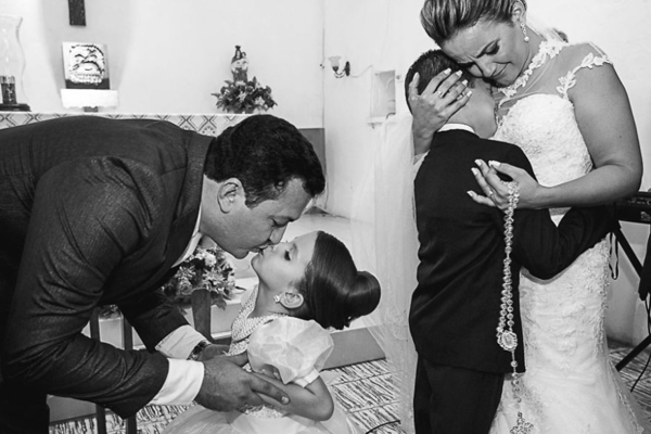 Трогательные и смешные дети на свадьбе: 12 милых фото