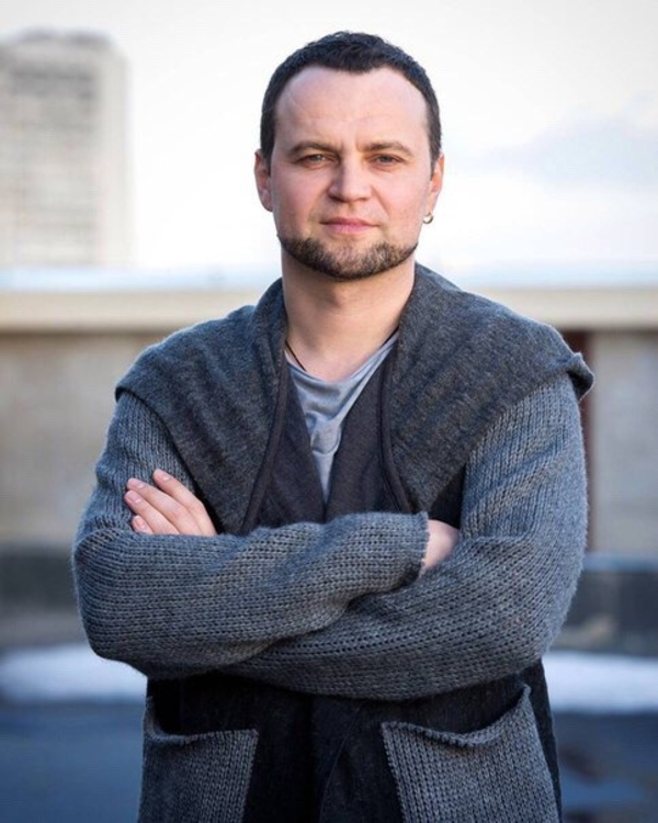 Руслан Квинта задумался о свадьбе с экс-участницей группы NIKITA