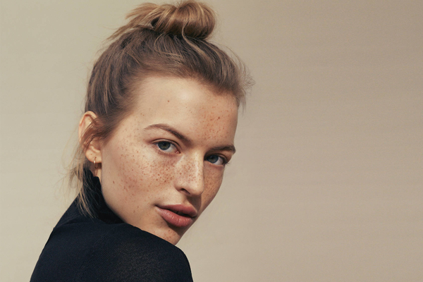 Поцелуй солнца: как нарисовать веснушки